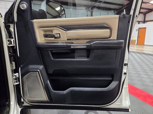 Used 2021 RAM 2500 Limited image 40