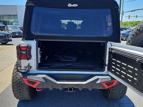 Used 2020 Jeep Wrangler Unlimited Rubicon w/ Quick Order Package 28Y Recon AWD/4WD image 13