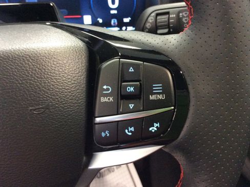 Used 2025 Ford Explorer ST-Line image 23