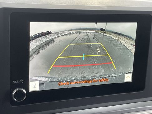 Used 2025 Toyota 4Runner SR5 image 28