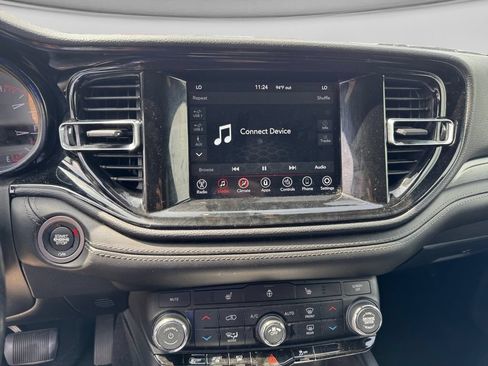 Used 2023 Dodge Durango SXT RWD image 13