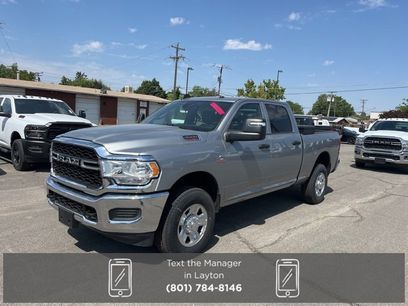 New 2024 RAM 3500 Tradesman w/ Chrome Appearance Group