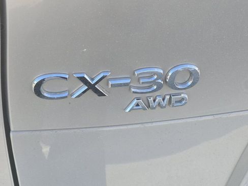 Used 2022 MAZDA CX-30 AWD 2.5 S w/ Select Package image 4