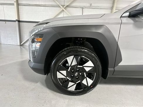 Used 2024 Hyundai Kona SEL AWD/4WD image 12
