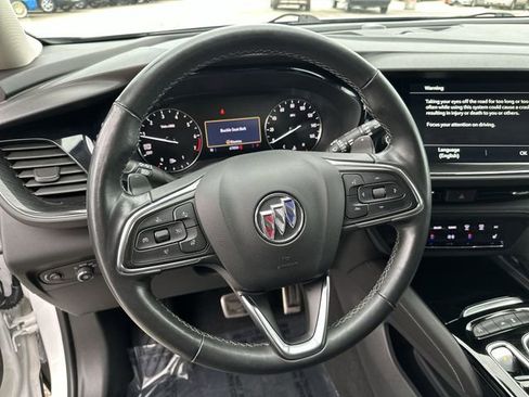 Used 2022 Buick Envision Preferred image 13