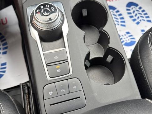 Certified 2022 Ford Escape Titanium w/ Class II Trailer Tow Package image 24