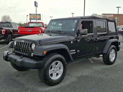 Used 2017 Jeep Wrangler Unlimited Sport w/ Quick Order Package 23S image 3