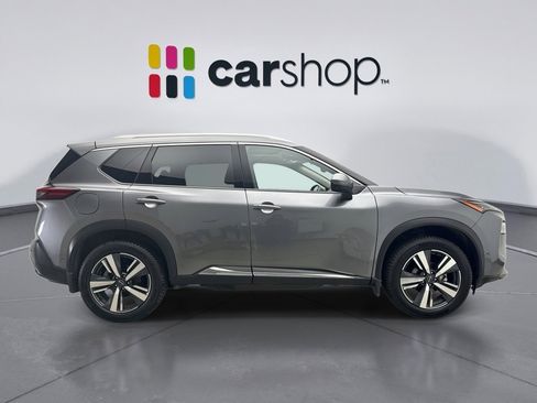 Used 2023 Nissan Rogue SL w/ SL Premium Package image 6