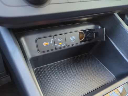 New 2026 Hyundai Tucson SE image 22