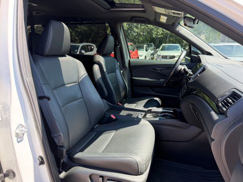 Used 2021 Honda Passport Touring image 9