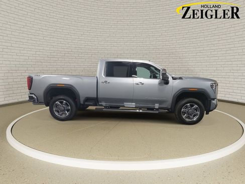New 2026 GMC Sierra 2500 SLT w/ SLT Premium Package image 4