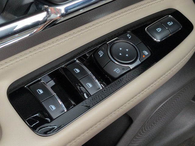 Used 2024 Lincoln Corsair FWD w/ Equipment Group 101A image 24