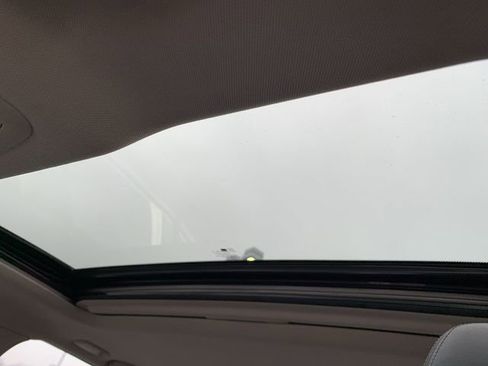 Used 2011 INFINITI G37 Journey w/ Sport Pkg - RWD image 28