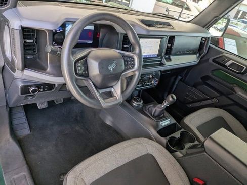 Certified 2023 Ford Bronco Base w/ Sasquatch Package image 15