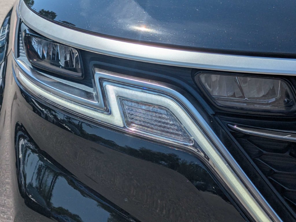 Used 2024 Kia Carnival EX FWD image 10