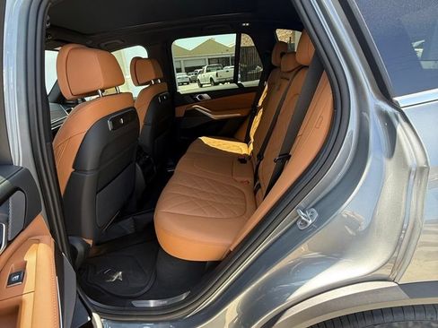 Used 2026 BMW X5 sDrive40i w/ Premium Package RWD image 13