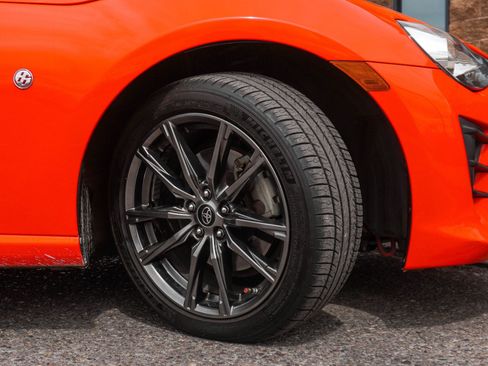 Used 2017 Toyota 86 860 Special Edition image 13