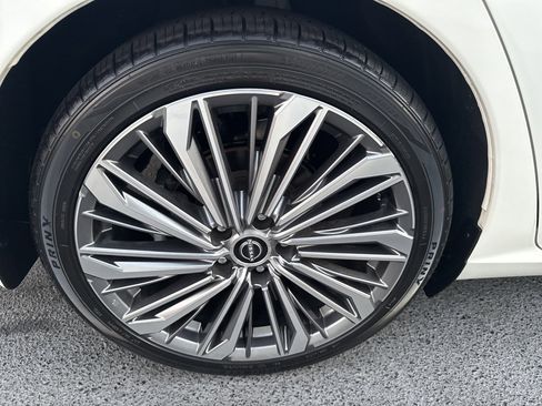 Used 2023 Nissan Altima 2.5 SL image 10