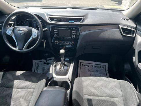 Used 2016 Nissan Rogue S AWD/4WD image 17