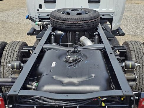 New 2026 RAM 3500 Tradesman AWD/4WD image 28