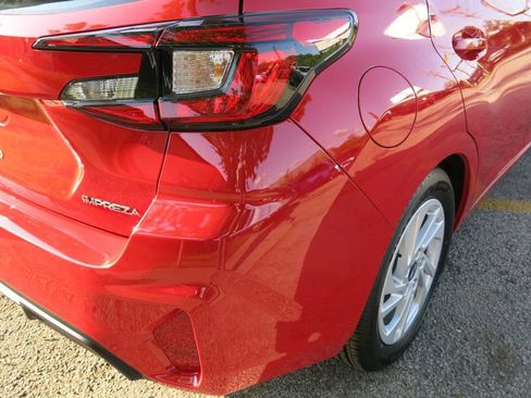 Used 2024 Subaru Impreza 2.0i AWD/4WD image 39