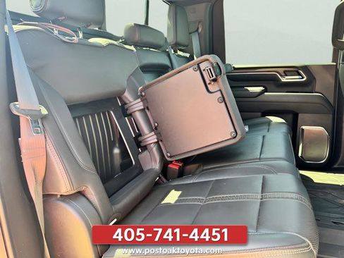 Used 2024 Chevrolet Silverado 3500 High Country w/ High Country Premium Package AWD/4WD image 19