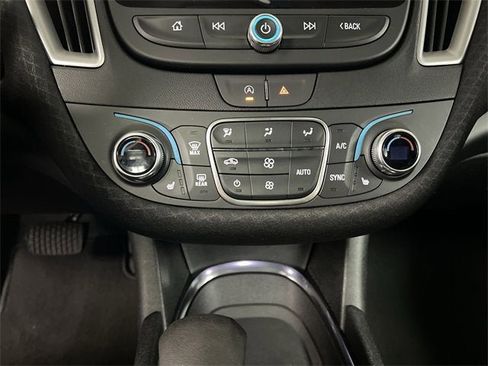 Certified 2024 Chevrolet Malibu LT image 17