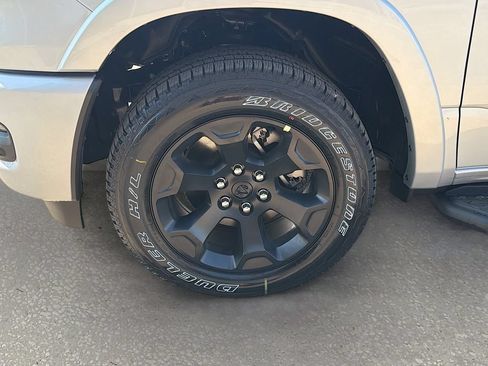 New 2026 RAM 1500 Big Horn AWD/4WD image 39