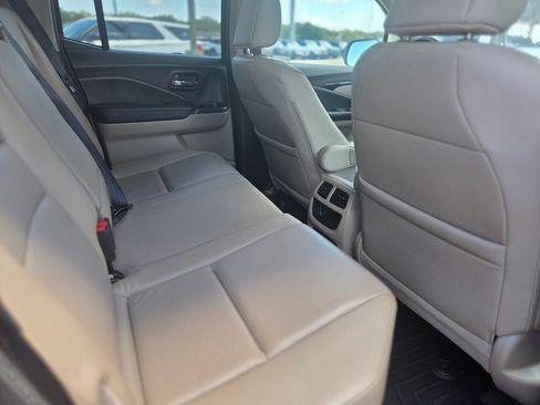 Used 2018 Honda Ridgeline RTL-E image 11
