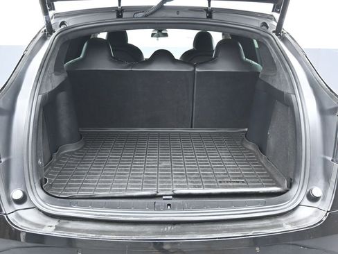 Used 2020 Tesla Model X Long Range image 14