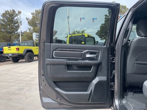 New 2024 RAM 2500 Big Horn w/ Night Edition image 15