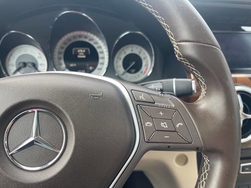 Used 2014 Mercedes-Benz GLK 350 4MATIC image 31