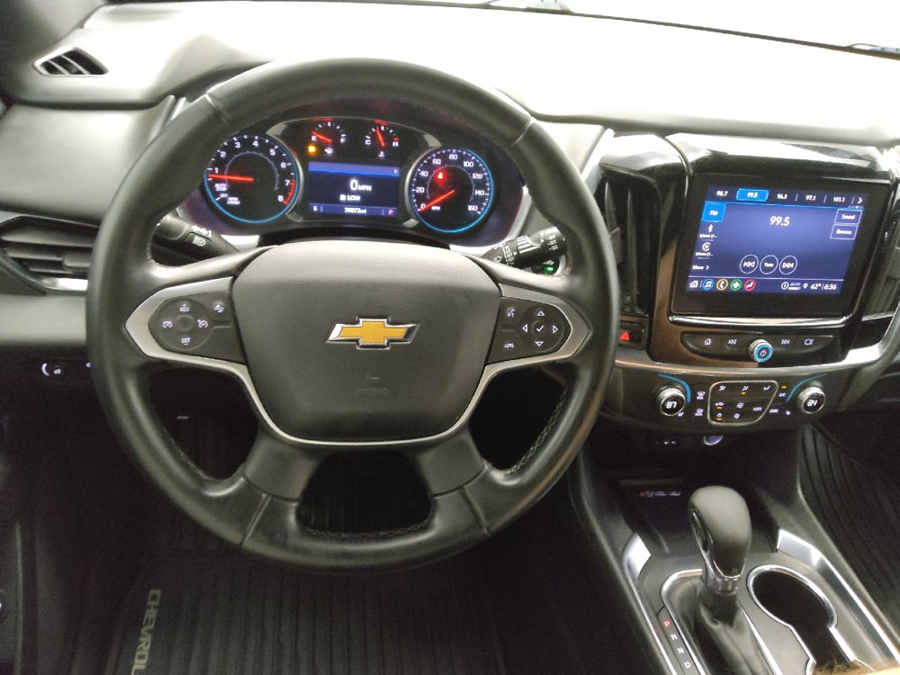 Used 2023 Chevrolet Traverse LT FWD image 22