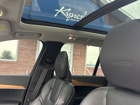 Used 2019 Volvo XC90 T6 Inscription w/ Advanced Package image 13