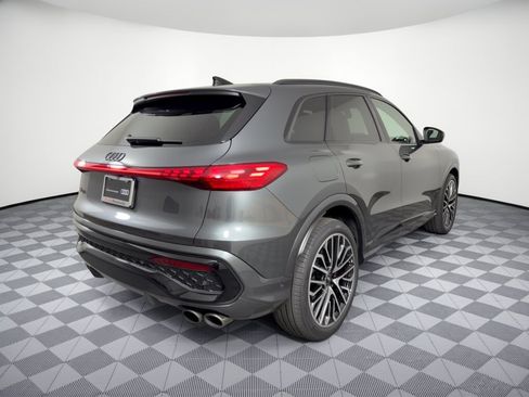 Certified 2025 Audi SQ5 Premium Plus w/ Premium Plus Package AWD/4WD image 9