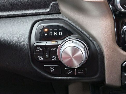 Used 2019 RAM 1500 Laramie image 23