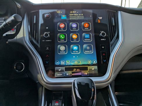 Used 2025 Subaru Outback Premium image 19