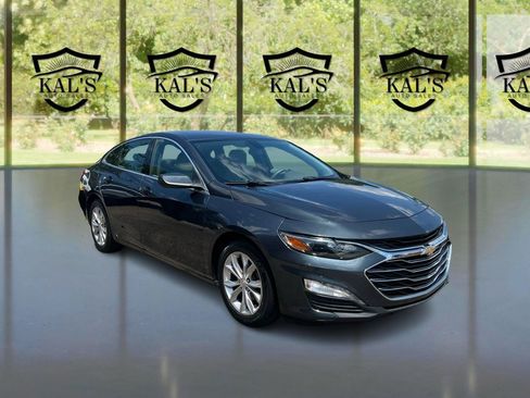 Used 2019 Chevrolet Malibu LT w/ LPO, Convenience Package 2 FWD image 3