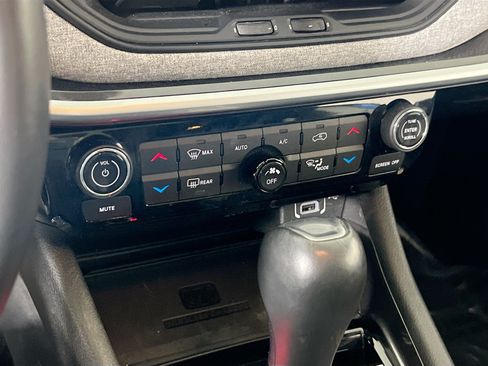 Used 2022 Jeep Compass Latitude w/ Sun and Sound Group AWD/4WD image 15
