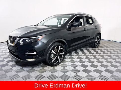 Used 2022 Nissan Rogue Sport SL w/ Premium Package AWD/4WD image 3