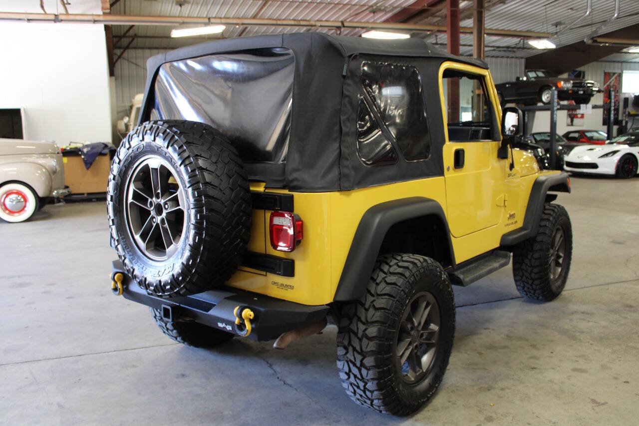 Used 2005 Jeep Wrangler Sport w/ 30" Tire & Wheel Group AWD/4WD image 6
