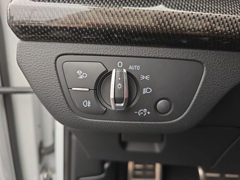 Used 2023 Audi SQ5 Premium Plus w/ Premium Plus Package image 26