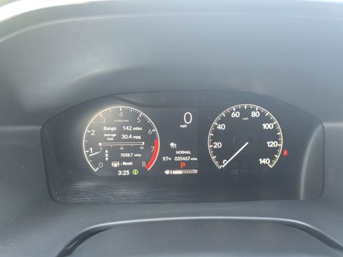 Used 2024 Honda CR-V EX image 18