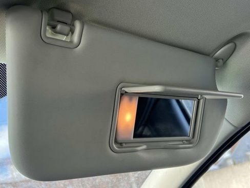 Certified 2017 Ford Focus SE image 31