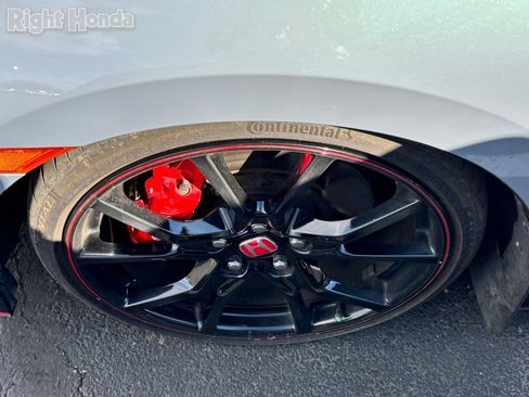 Used 2020 Honda Civic Type R image 8
