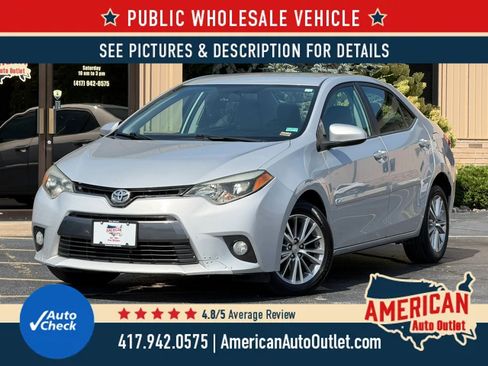Used 2015 Toyota Corolla LE FWD image 2