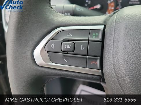Used 2025 Jeep Compass Latitude AWD/4WD image 16