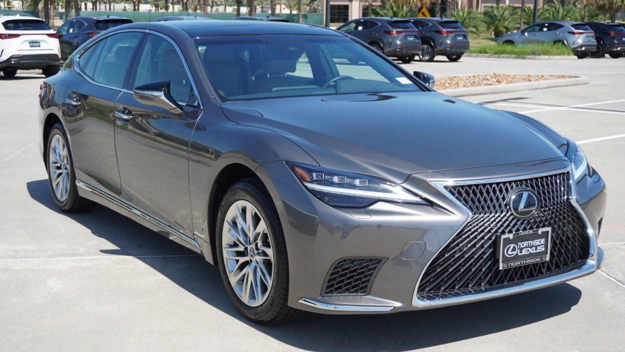 Certified 2022 Lexus LS 500 AWD w/ Interior Upgrade Package image 3