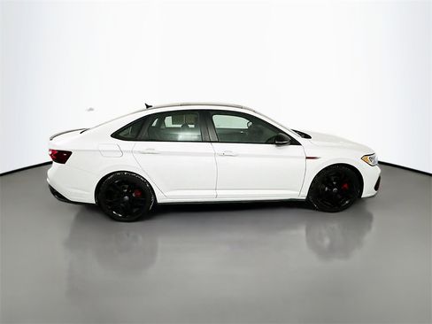 Used 2022 Volkswagen Jetta GLI Autobahn w/ GLI Black Package image 8