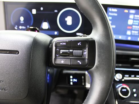 Used 2024 Hyundai Santa Fe Calligraphy image 12